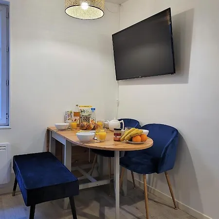 La Plage A 2 Pas: Beachside Apartments with Netflix and Services Dieppe Exterior photo