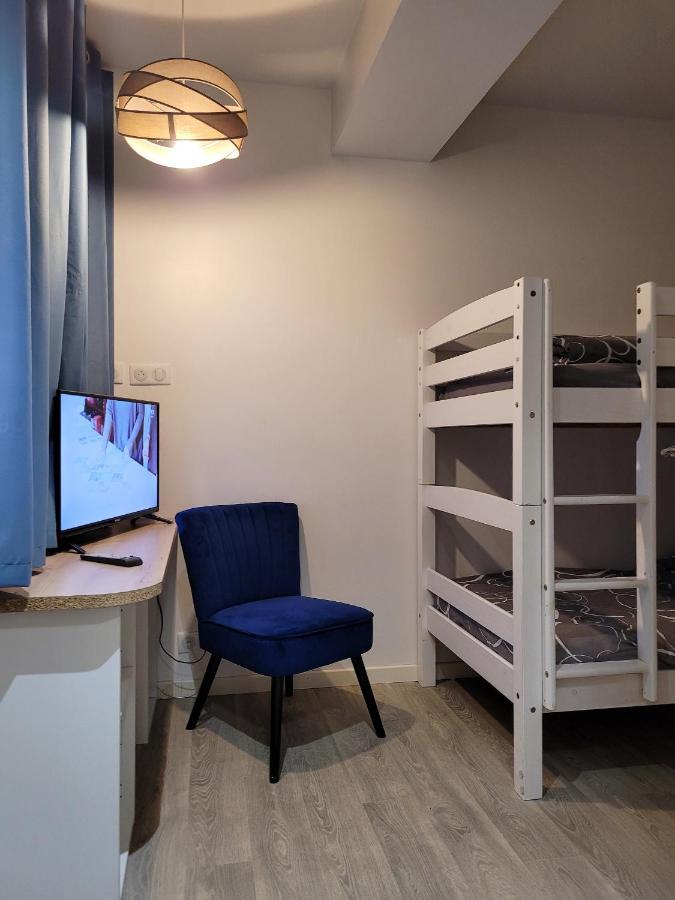 La A 2 Pas: Beachside With Netflix And Services Apartment *