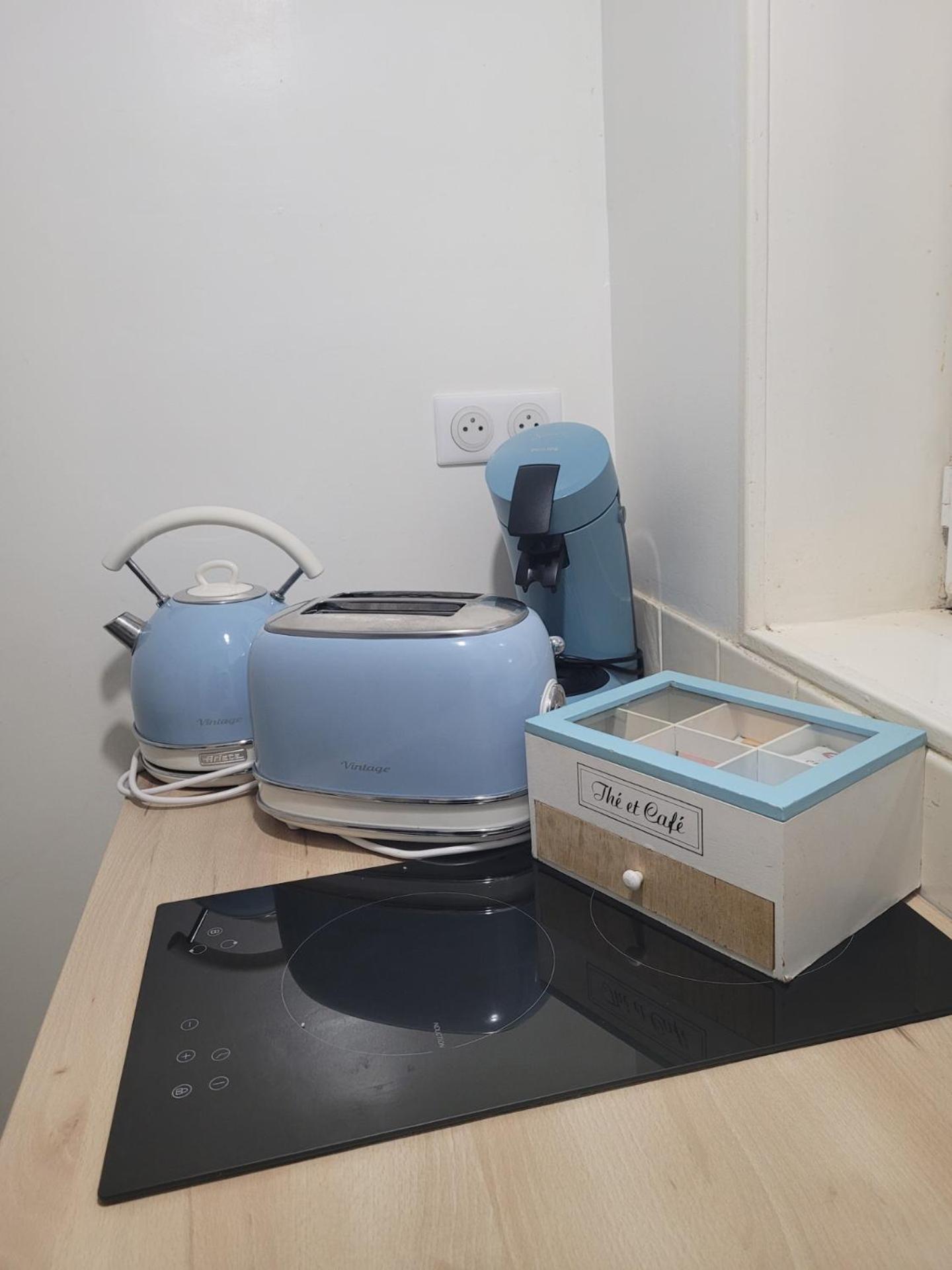 La A 2 Pas: Beachside With Netflix And Services Apartment Dieppe